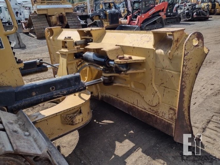 2015-caterpillar-d6n-xl-image-19