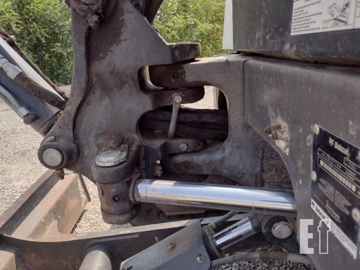2019-bobcat-e50-image-26
