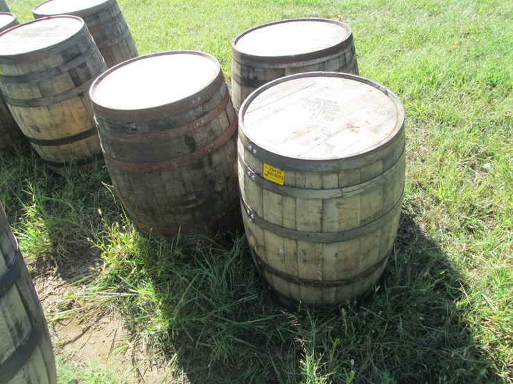 #29430-•-lot-of-(3)-whiskey-barrels-image-1