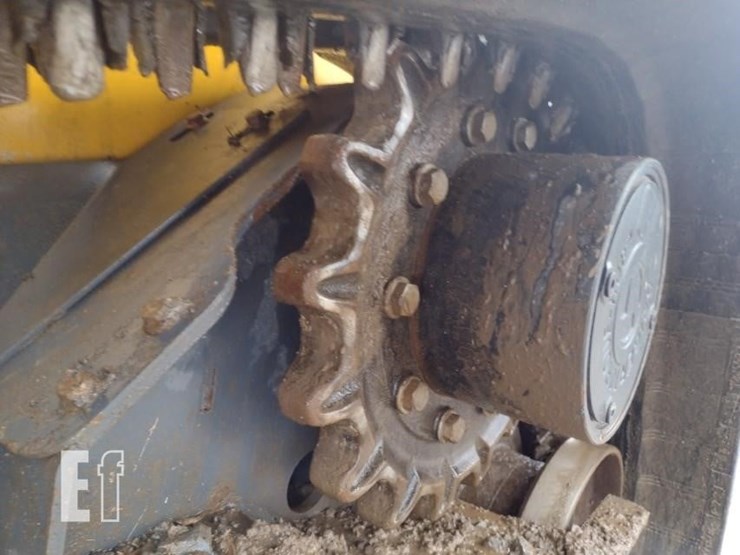 deere-333g-image-21