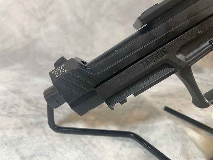 #4801-•-taurus-tx22-competition-22-lr-pistol,-sn:-1pt435457-image-16