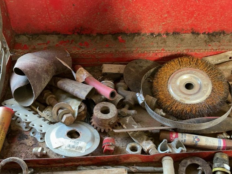 #148-•-steel-workbench-and-contents-image-6