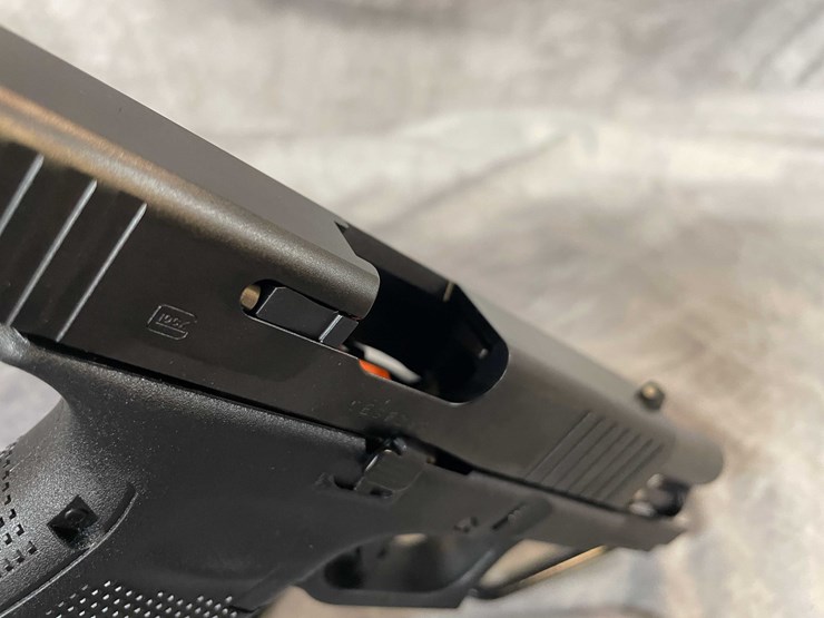 #4777-•-glock-19-gen-5-9mm-luger-pistol,-sn:-cesf245-image-12