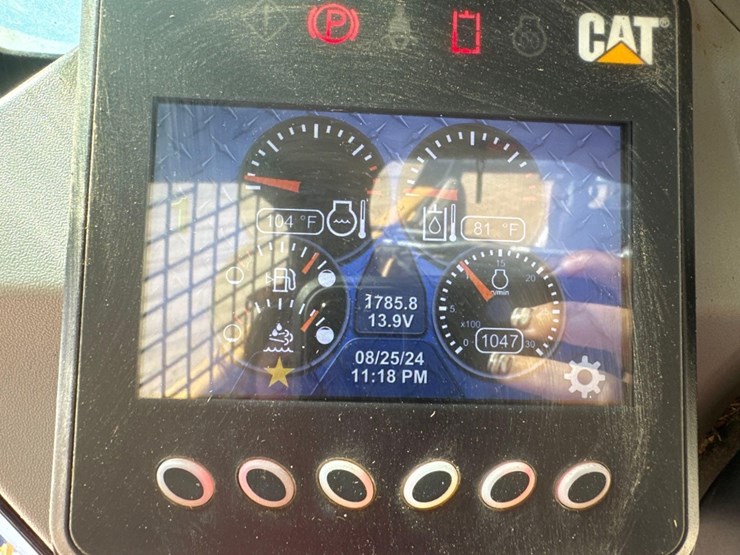 2020-caterpillar-299d3-xe-image-29