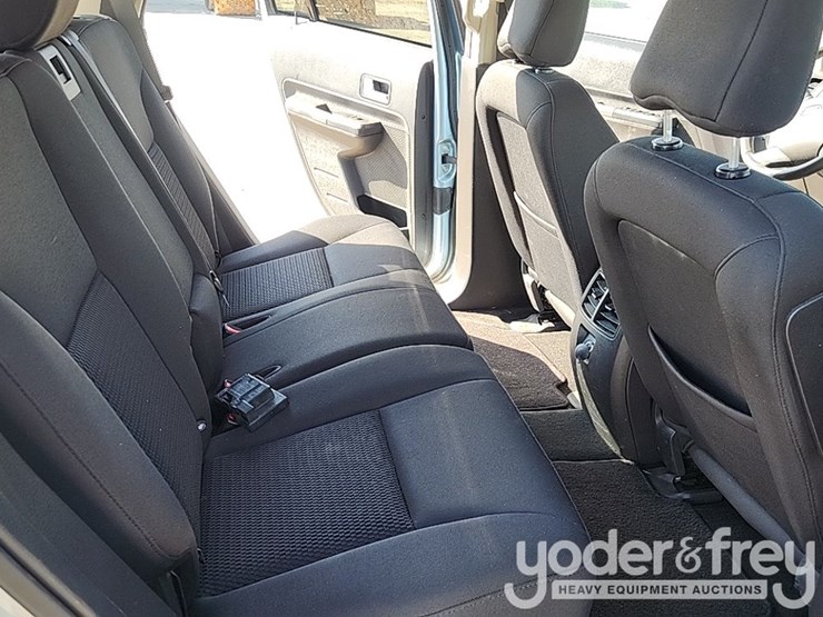 2007-ford-edge-image-22