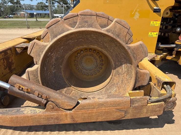 2018-caterpillar-815k-image-9