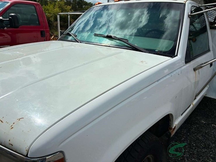 2000-chevrolet-c3500-pickup-truck,-vin-#-1gbjc34r1yf437945-image-3