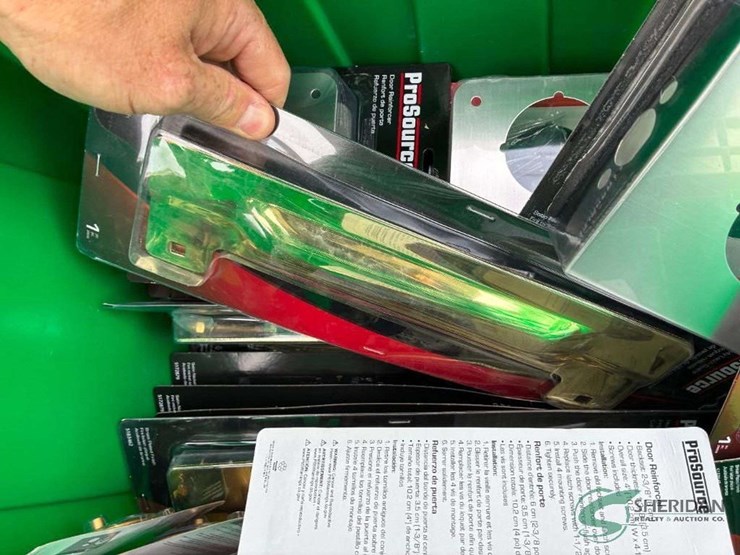 numerous-new-hardware-items-totes-not-included-image-6