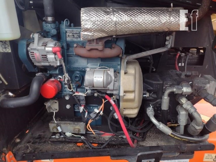 2016-jlg-340aj-image-9