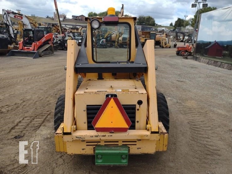1990-deere-675b-image-4