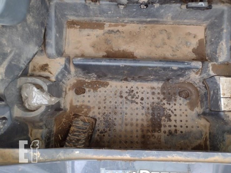 2022-deere-333g-image-12