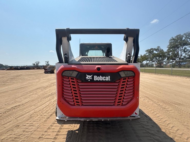 2020-bobcat-t76-image-7