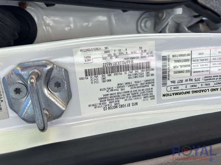 2018-ford-fusion-hybrid-sedan-image-10