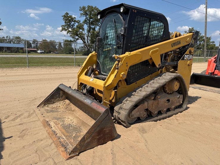 2016-caterpillar-249d-image-2