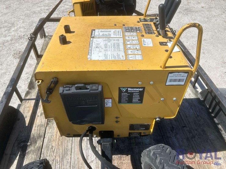 2015-vermeer-sc362-stump-grinder-with-2018-s/a-flatbed-trailer-image-10
