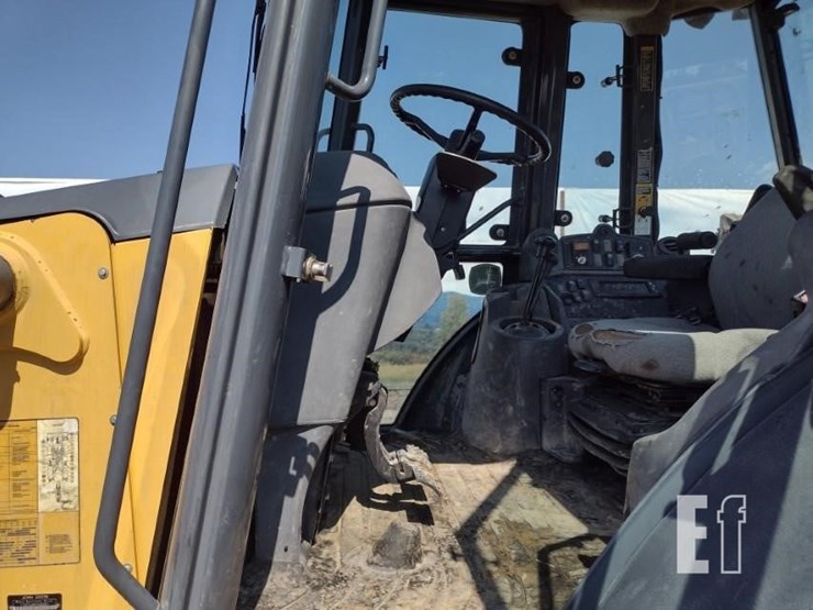 2010-deere-710j-image-16