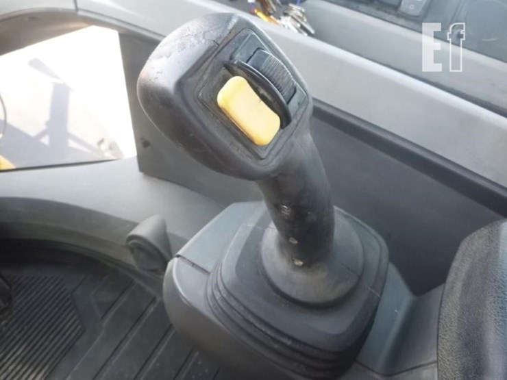 2012-caterpillar-930k-image-13