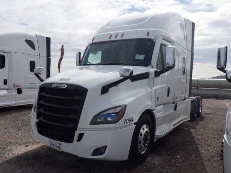 2024-freightliner-cascadia-126-image-1