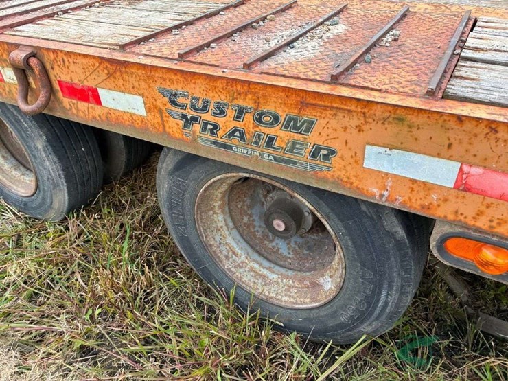 2002-20ft-deck-with-5ft-beaver-tail-tandem-dually-equipment-trailer-image-8
