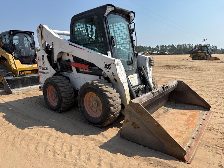 2016-bobcat-s770-image-4