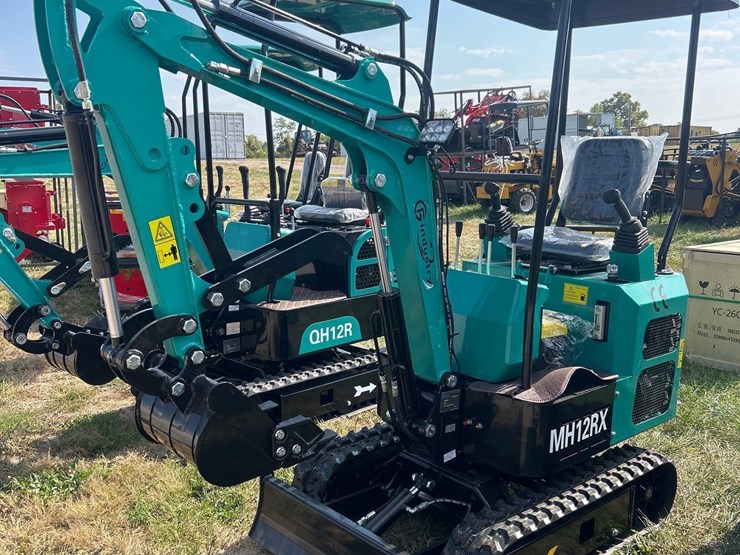 unused-cfg-industrial-mh12rx-mini-excavator-image-4