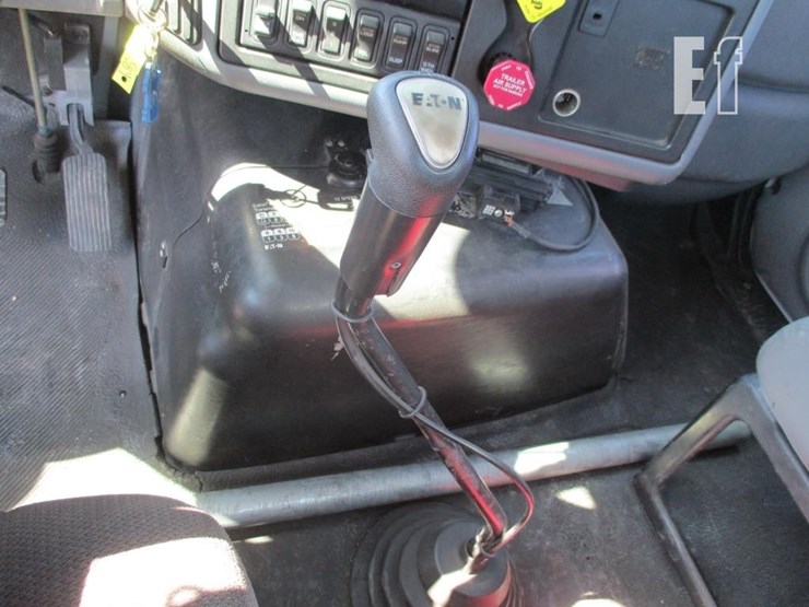 2005-international-transtar-8600-image-10