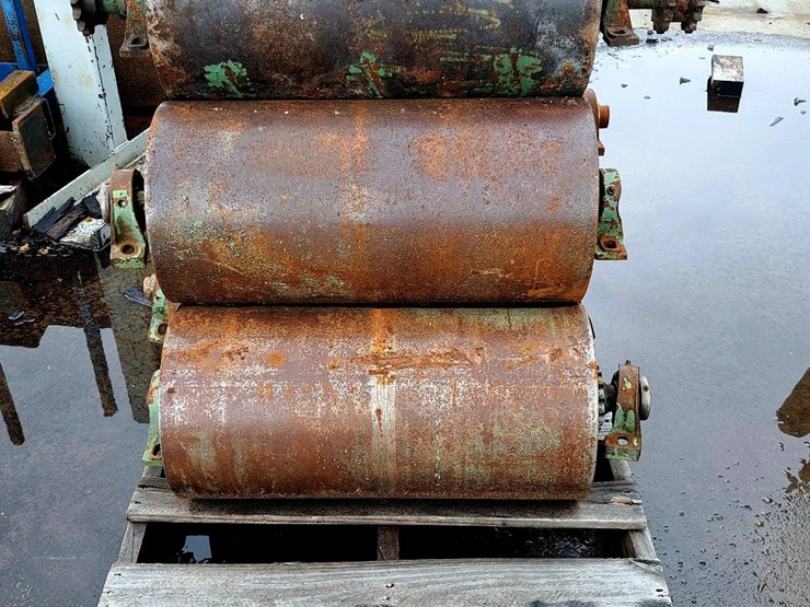 #138-•-rolls-image-3