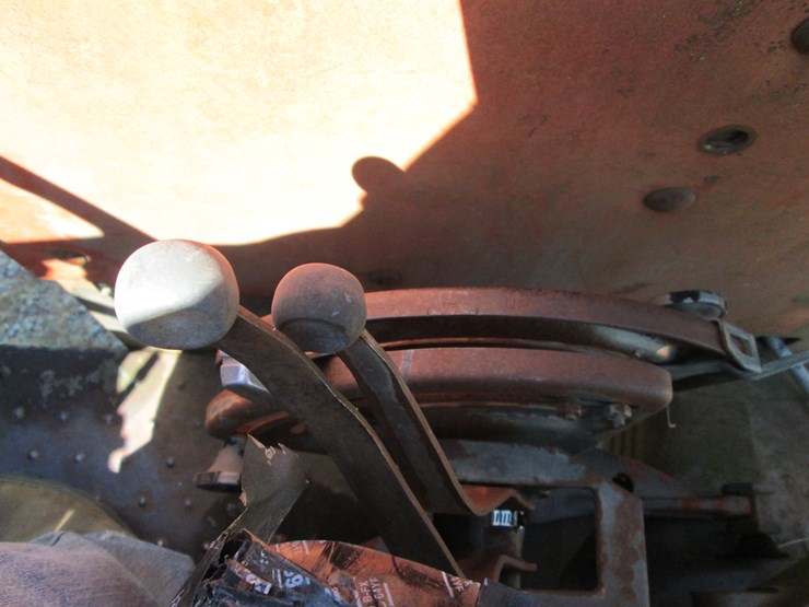 1980-massey-ferguson-275-image-28
