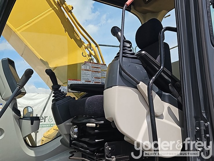 2015-kobelco-sk210-lc-9-image-36