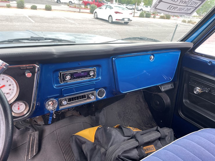 #503-•-1972-chevrolet-long-bed-pickup-truck-(has-tx-title)-(located-in-el-paso)-image-8