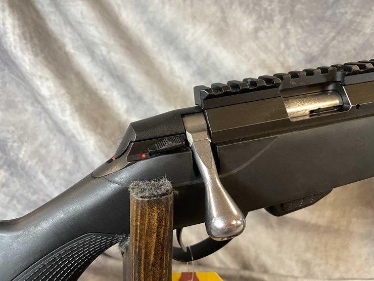 #4853-•-tikka-t1x-sr-17-hmr-bolt-action-rifle,-sn:-am3909-image-10