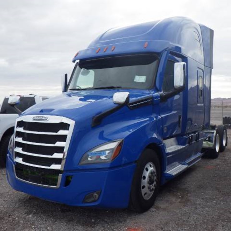 2024 FREIGHTLINER CASCADIA 126