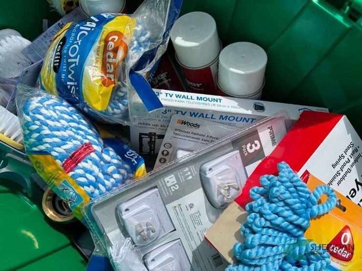 numerous-new-hardware-items-totes-not-included-image-3