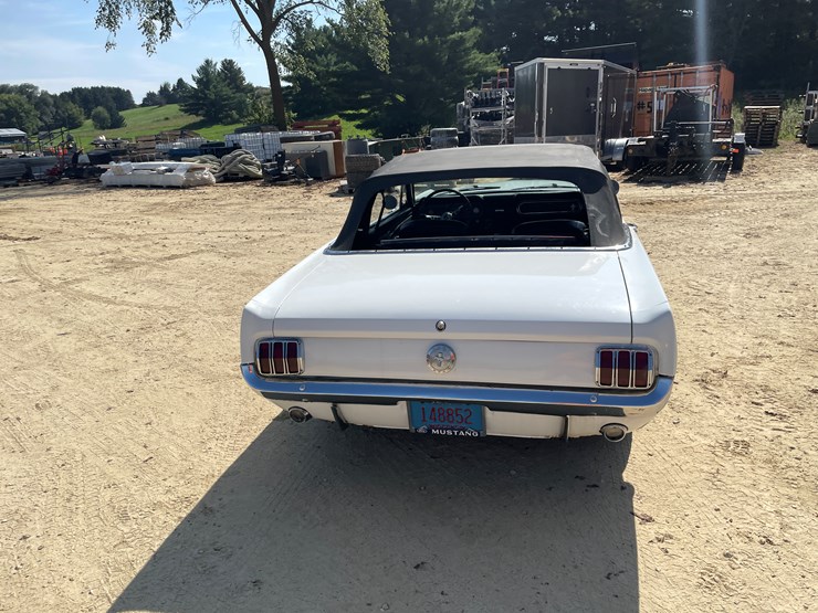 #7017-•-1966-ford-mustang-convertible-(downing,-wi)-(has-wi-title)-image-25