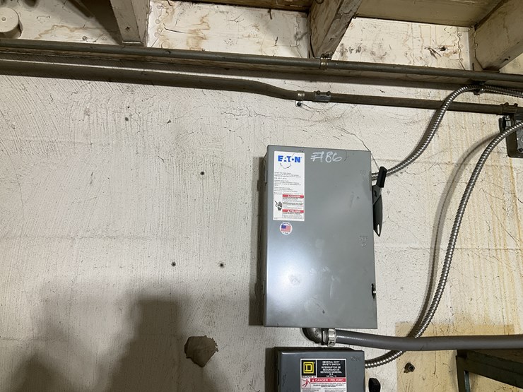 #122-•-fs-curtis-challenge-air-compressor-image-4