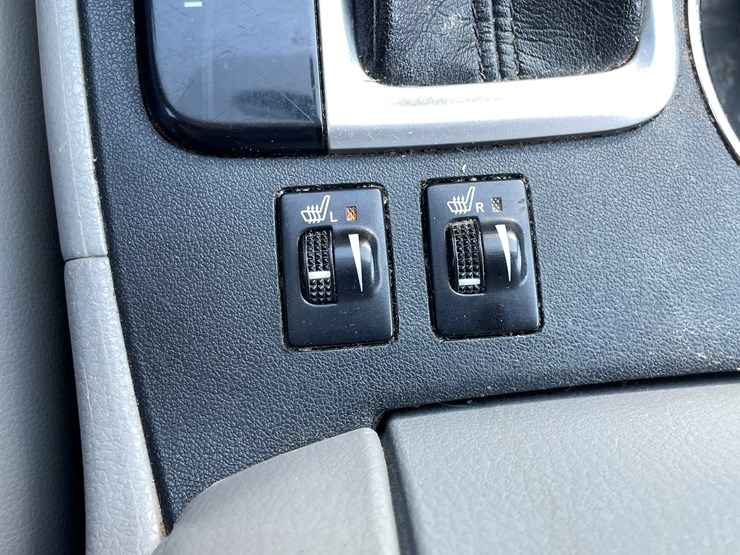 2016-toyota-highlander-image-78