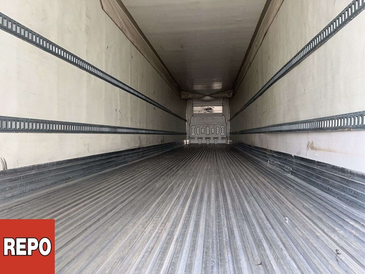 2010-utility-reefer-trailer-image-9