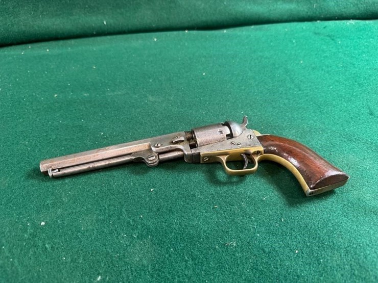 colt-1851-navy-.36-cal-revolver-image-12