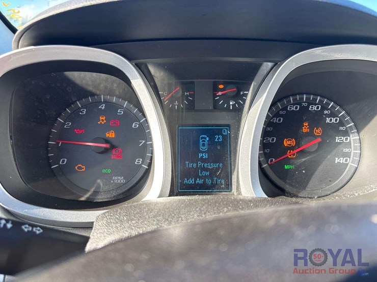 2015-chevrolet-equinox-image-12