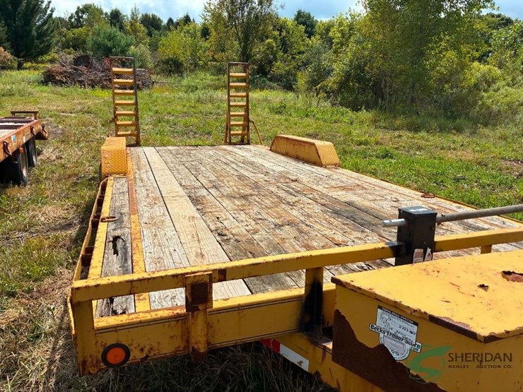 2012-18ft-deck-2-ft-dove-tail-equipment-trailer-image-4