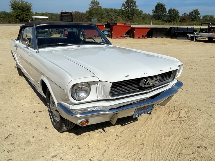 #7017-•-1966-ford-mustang-convertible-(downing,-wi)-(has-wi-title)-image-35