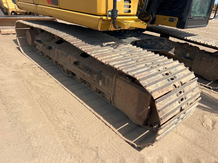 2016-caterpillar-313fl-image-29