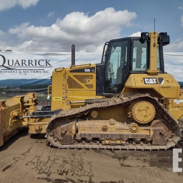 2015 CATERPILLAR D6N XL