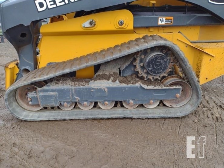 2023-deere-333g-image-24