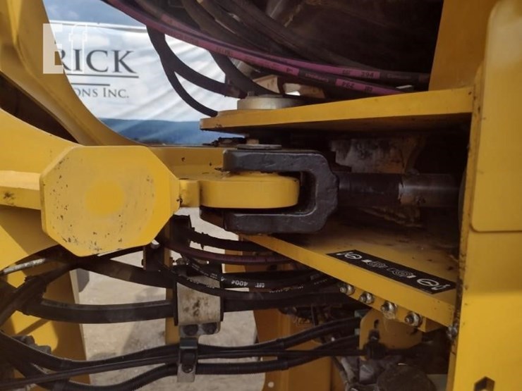 2018-caterpillar-910m-image-25