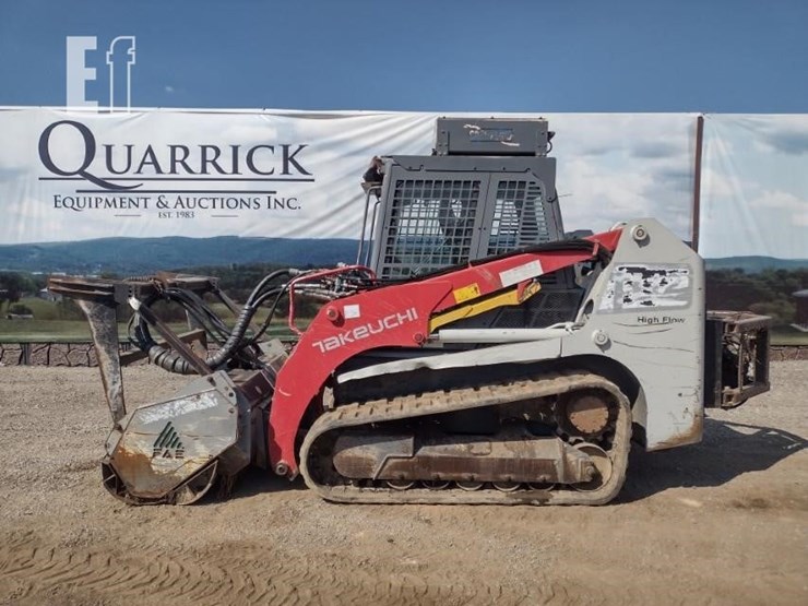 2013-takeuchi-tl12-image-1