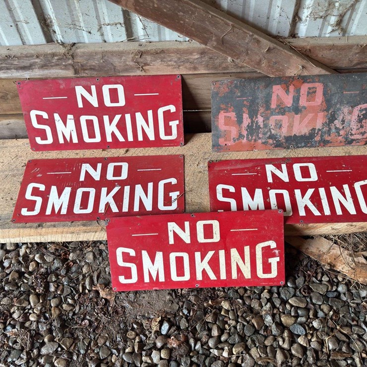 (5) No Smoking Signs