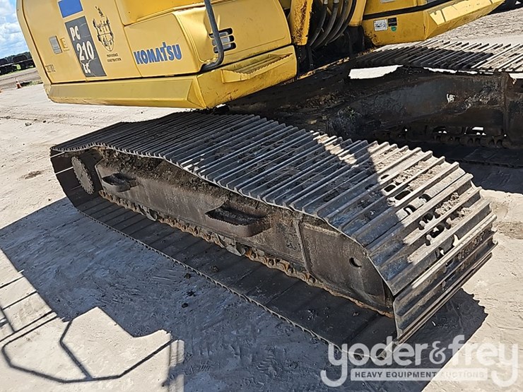 2015-komatsu-pc210-lc-10-image-13