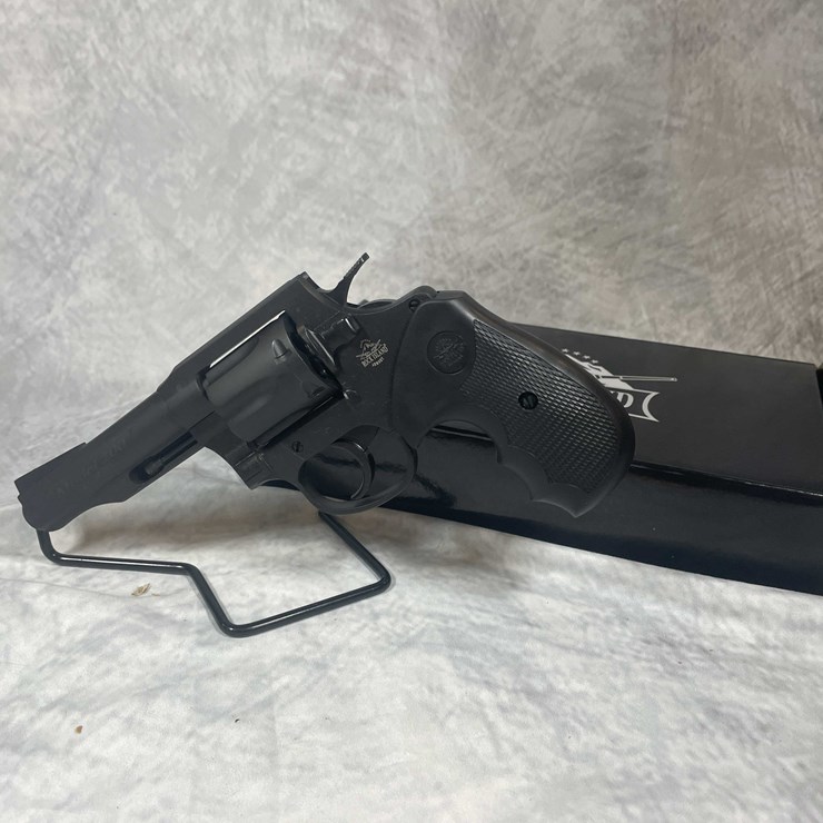 #4810 • Rock Island Arms M200 38 SPL Revolver, SN: RIA2880686