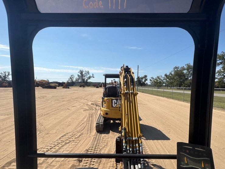 2022-caterpillar-303.5-image-26
